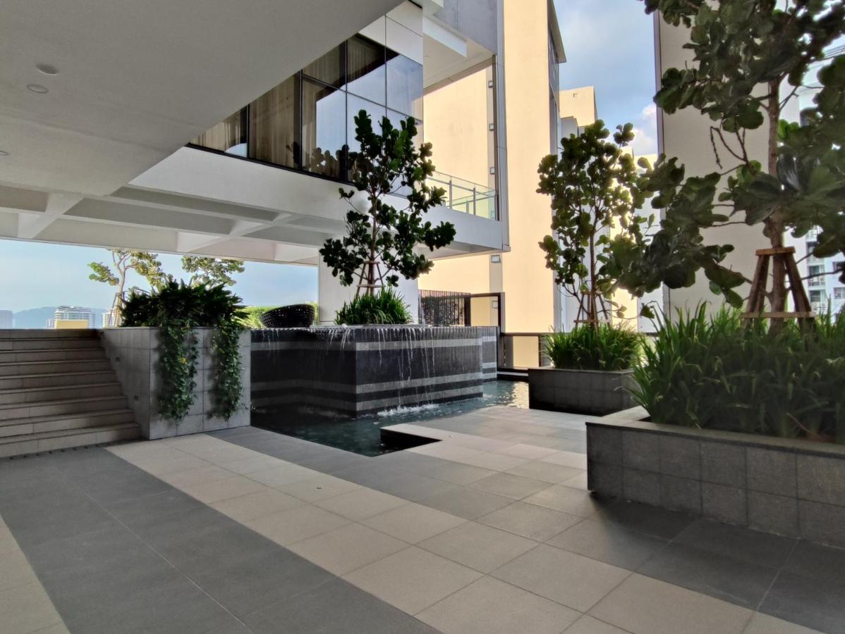 Pavillion Embassy Service Apartment By Autumn Suites Premium Stay Куала-Лумпур Экстерьер фото