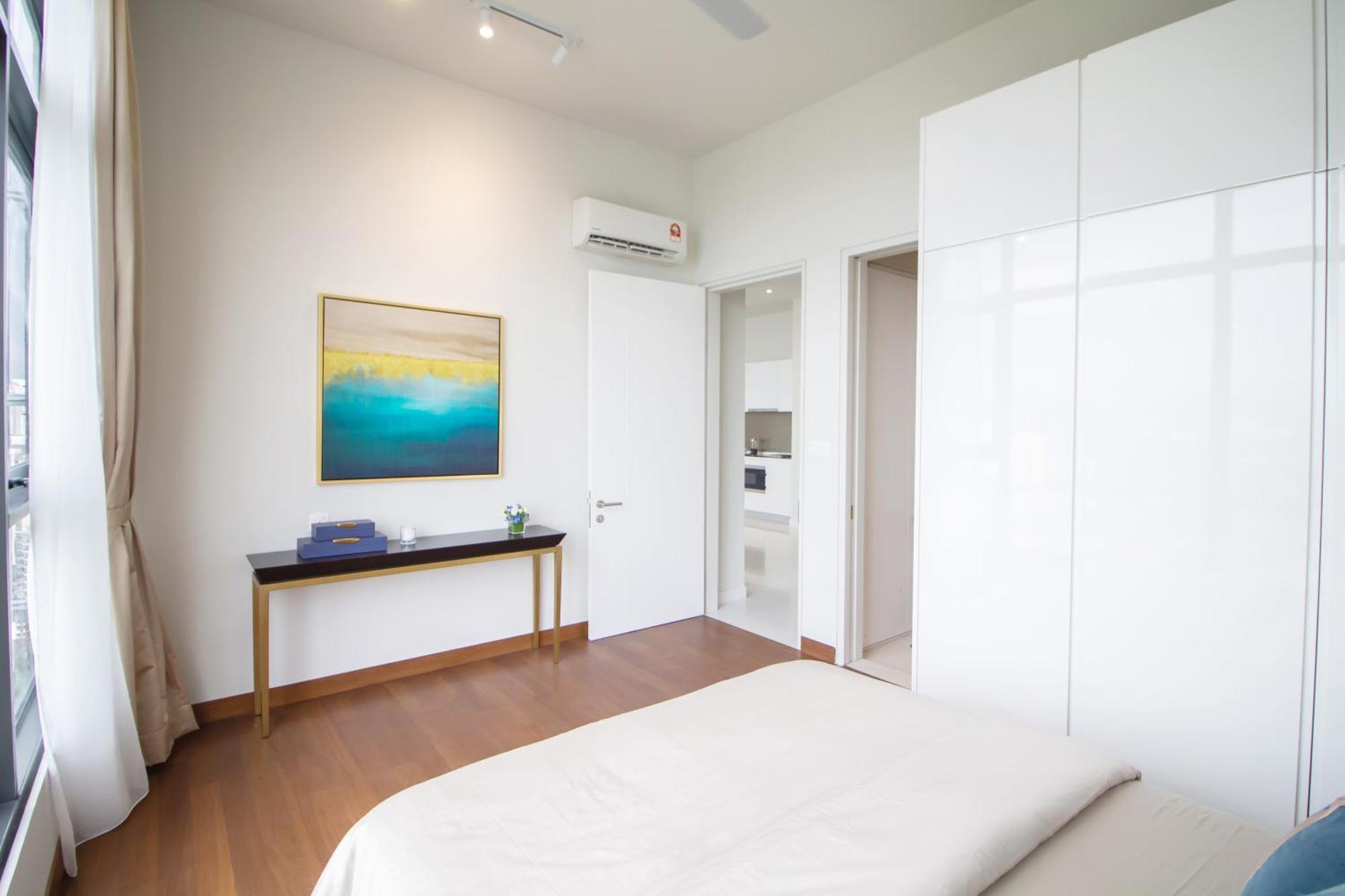Pavillion Embassy Service Apartment By Autumn Suites Premium Stay Куала-Лумпур Экстерьер фото