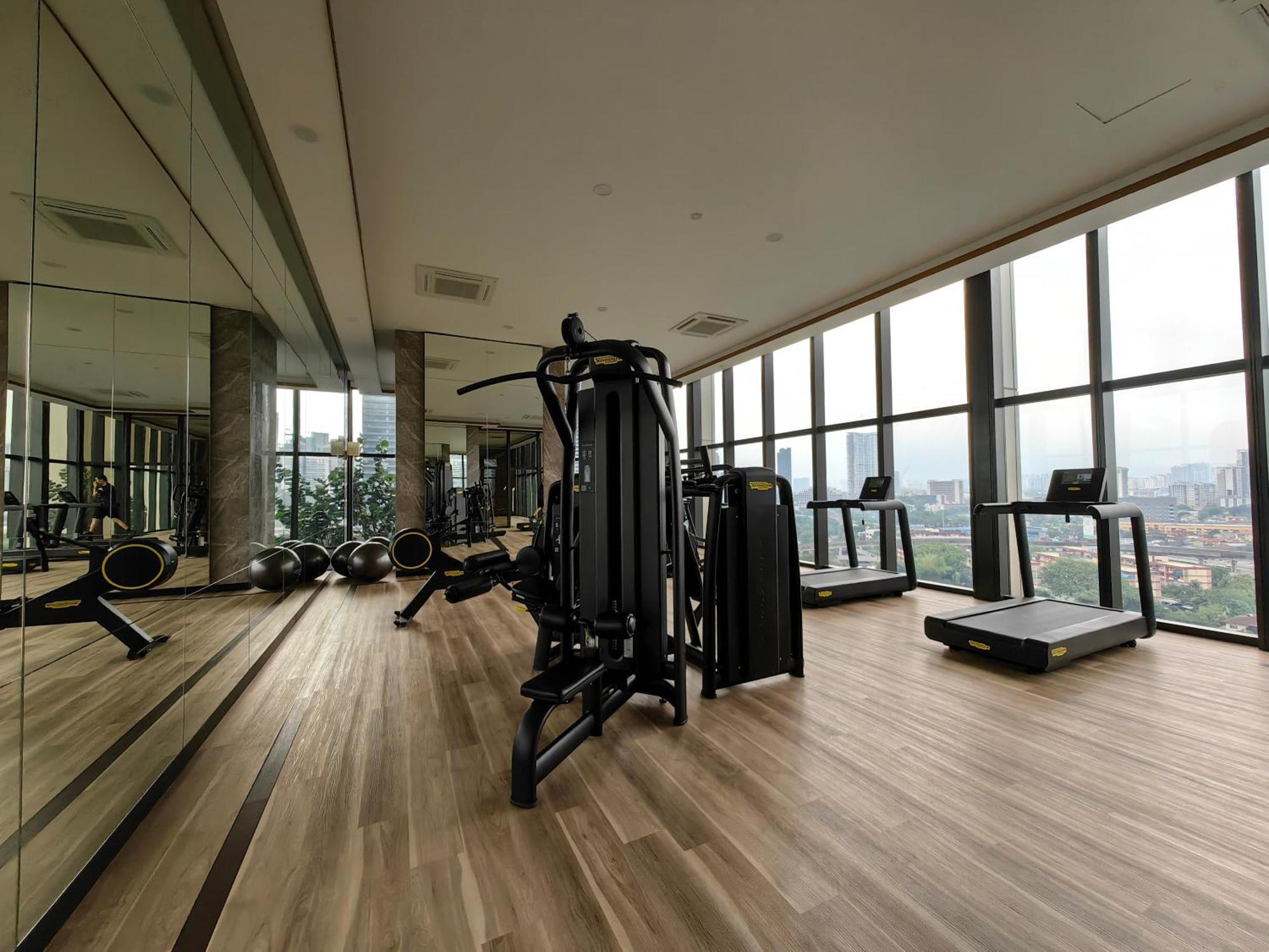 Pavillion Embassy Service Apartment By Autumn Suites Premium Stay Куала-Лумпур Экстерьер фото
